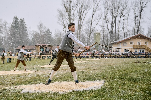 schnalzen-25-02-16-14-42-17