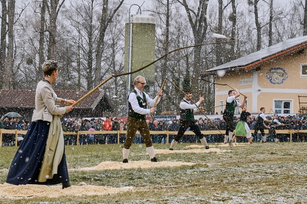 schnalzen-25-02-16-14-50-28