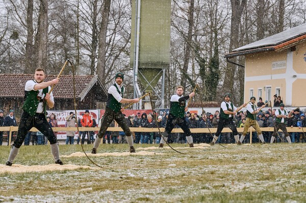 schnalzen-25-02-16-15-04-22