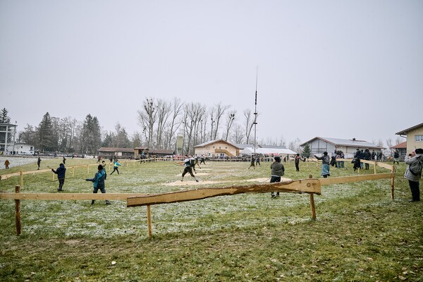 schnalzen-25-02-16-15-18-27