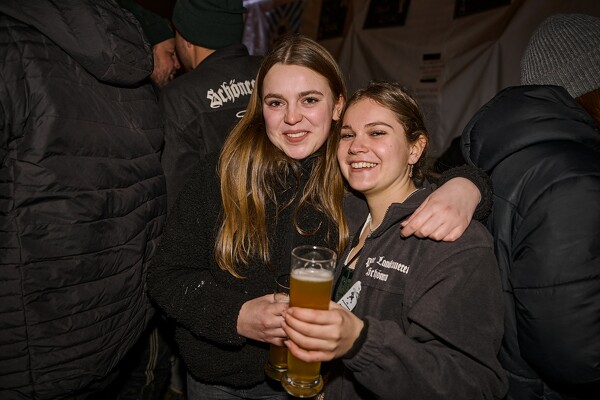 schnalzen-25-02-16-17-48-45