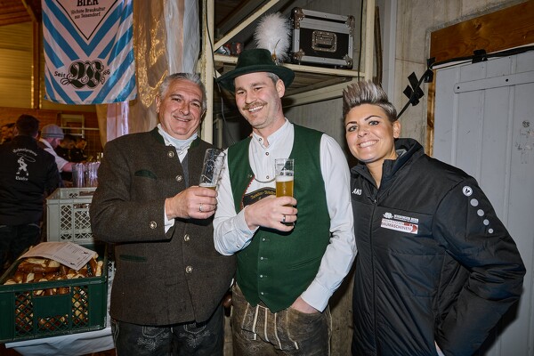 schnalzen-25-02-16-18-03-15