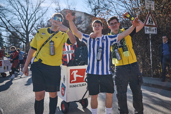 falf-25-03-04-14-48-12