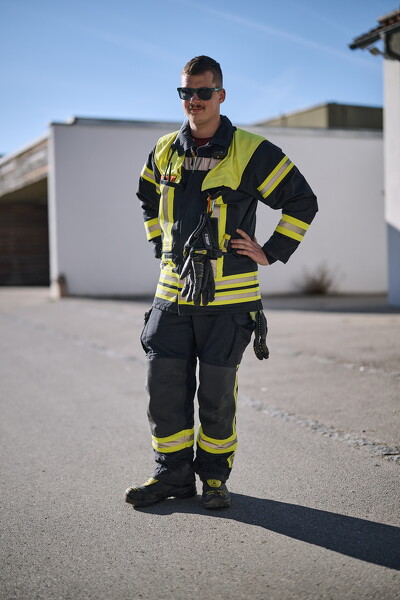 falf-25-03-04-15-19-55