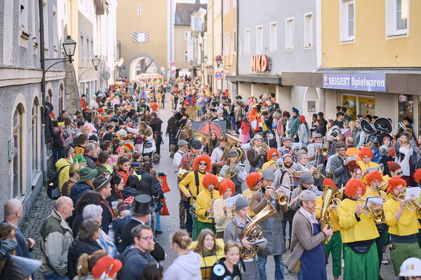 falf-25-03-04-15-35-59