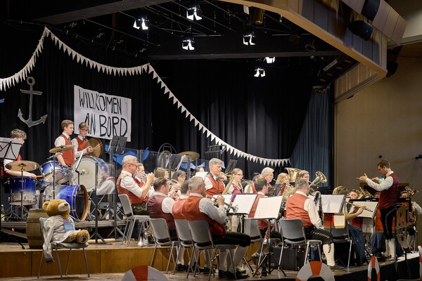 skl-25-04-12-19-42-13