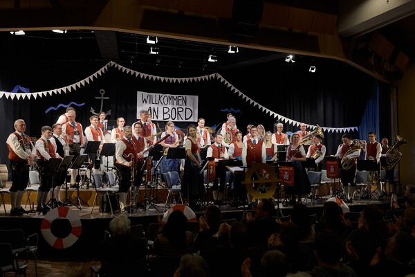 skl-25-04-12-21-36-20