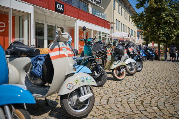 vespa-25-06-22-10-57-15