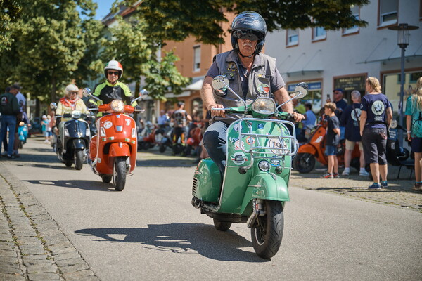 vespa-25-06-22-10-57-30