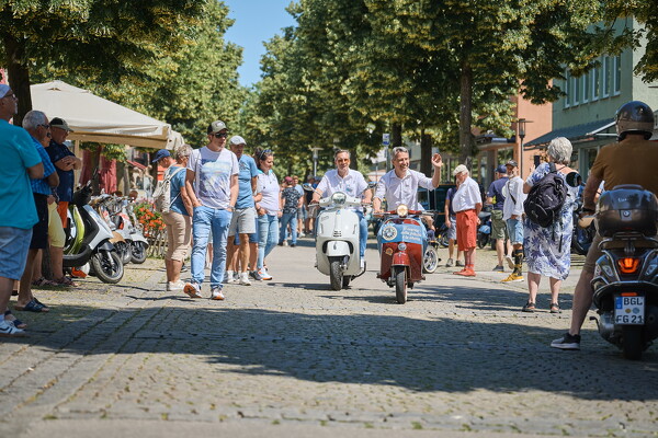 vespa-25-06-22-11-32-26