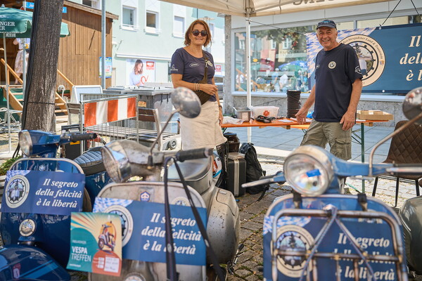 vespa-25-06-22-11-37-59