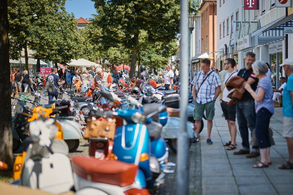 vespa-25-06-22-11-48-24