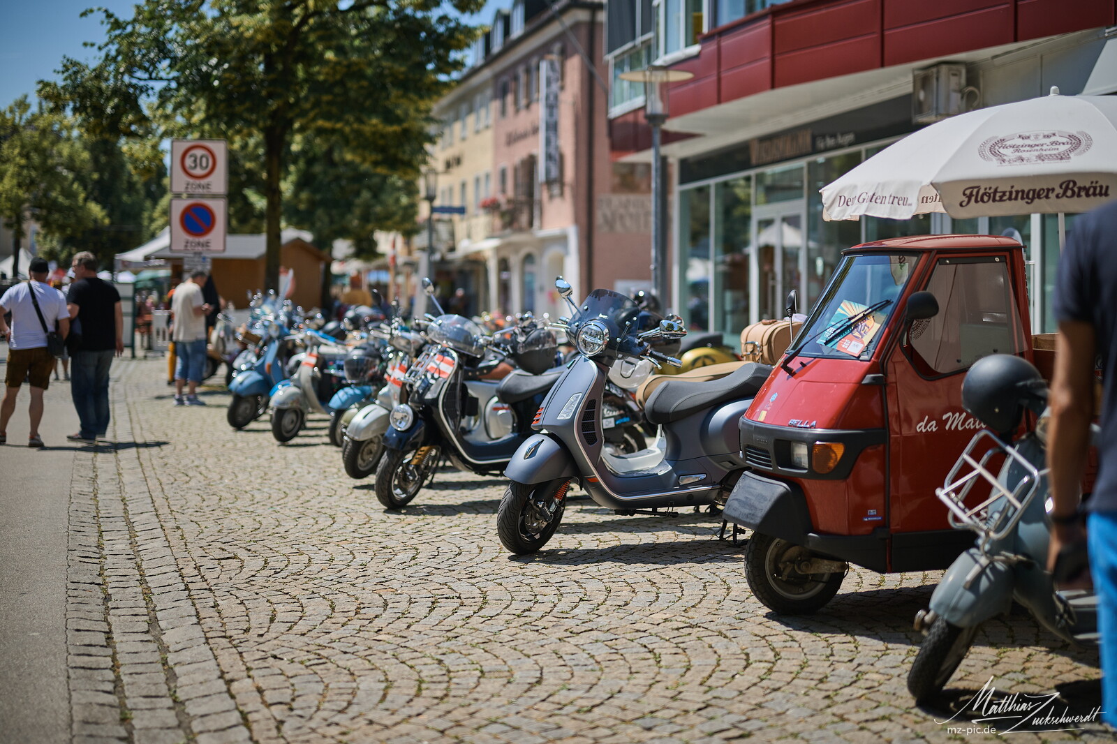 vespa-25-06-22-12-06-29.jpg