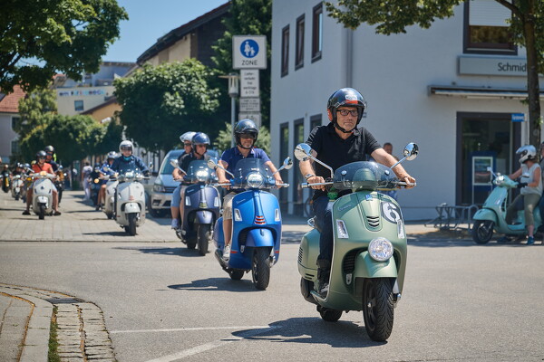vespa-25-06-22-12-51-39
