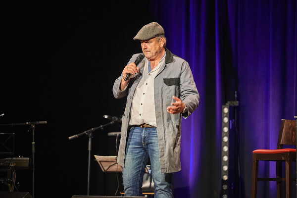 stefan-25-07-08-21-32-54