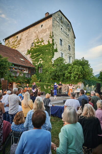 abba-web-25-07-12-20-43-05