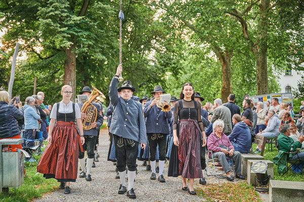 skl-25-07-17-20-33-11