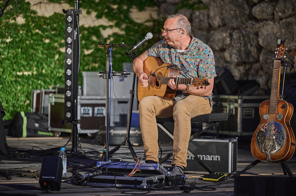 ifn-25-07-19-21-33-00