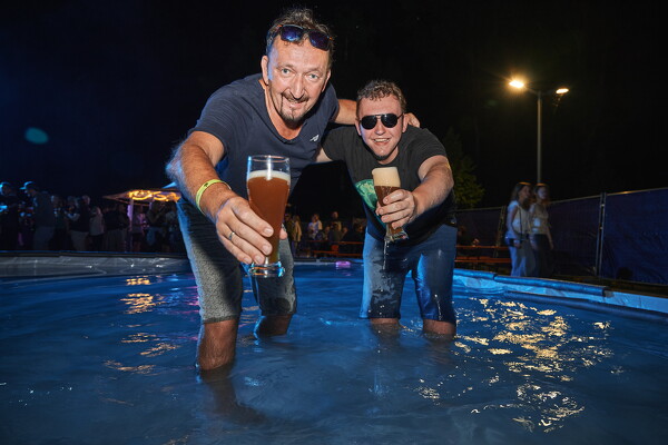 bof-25-07-19-23-30-06