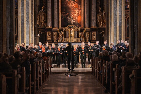 chor-25-10-12-18-52-12