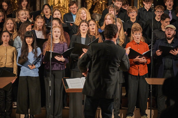 jm-25-10-17-20-22-59