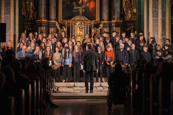 jm-25-10-17-20-25-36