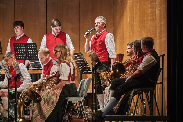 mkl-25-11-22-20-08-24