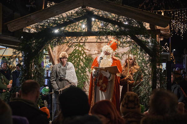 cm-25-12-06-18-03-10