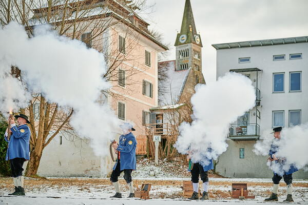 bs-25-12-31-14-17-27