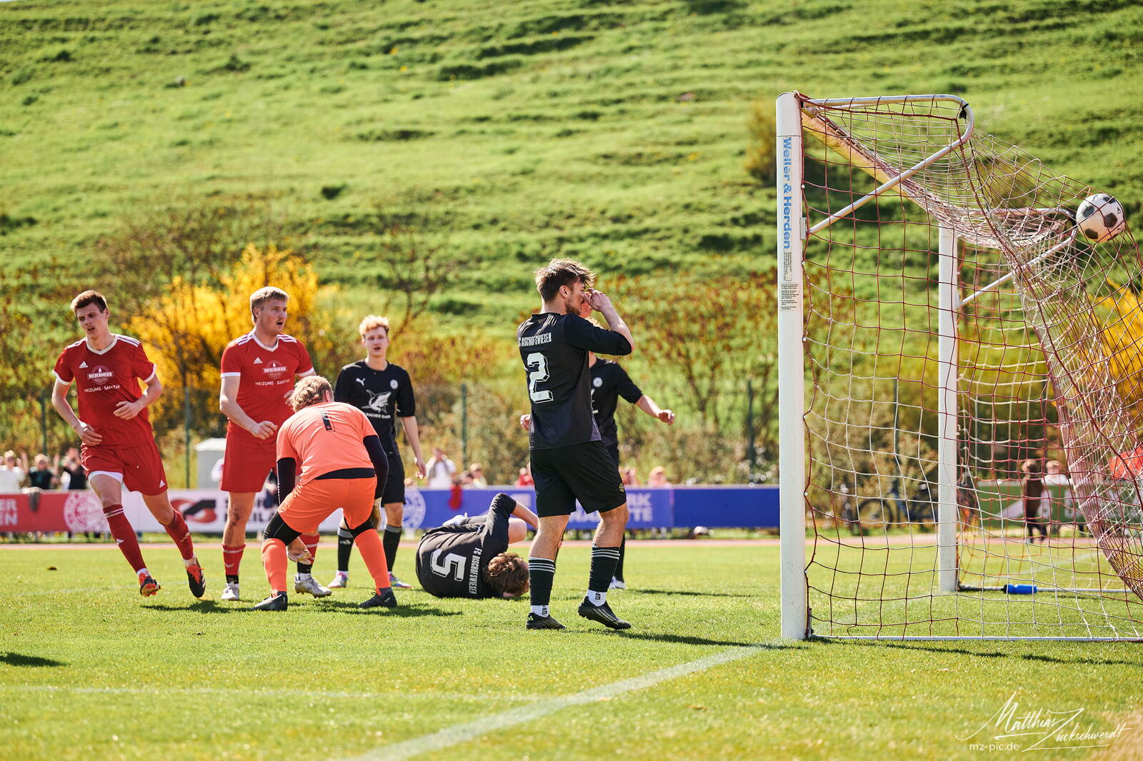 svl-fcb-26-04-11-14-29-52.jpg